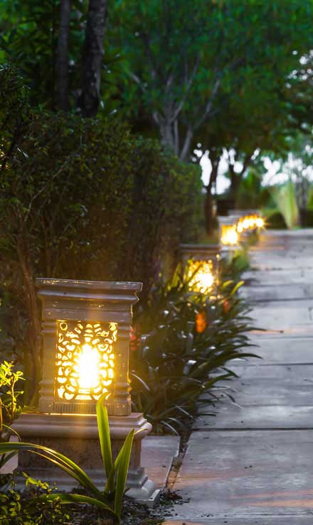 Happy Days Lawn Service, Inc. Residential Landscape Lighting